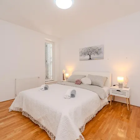 Apartman Perla Zára